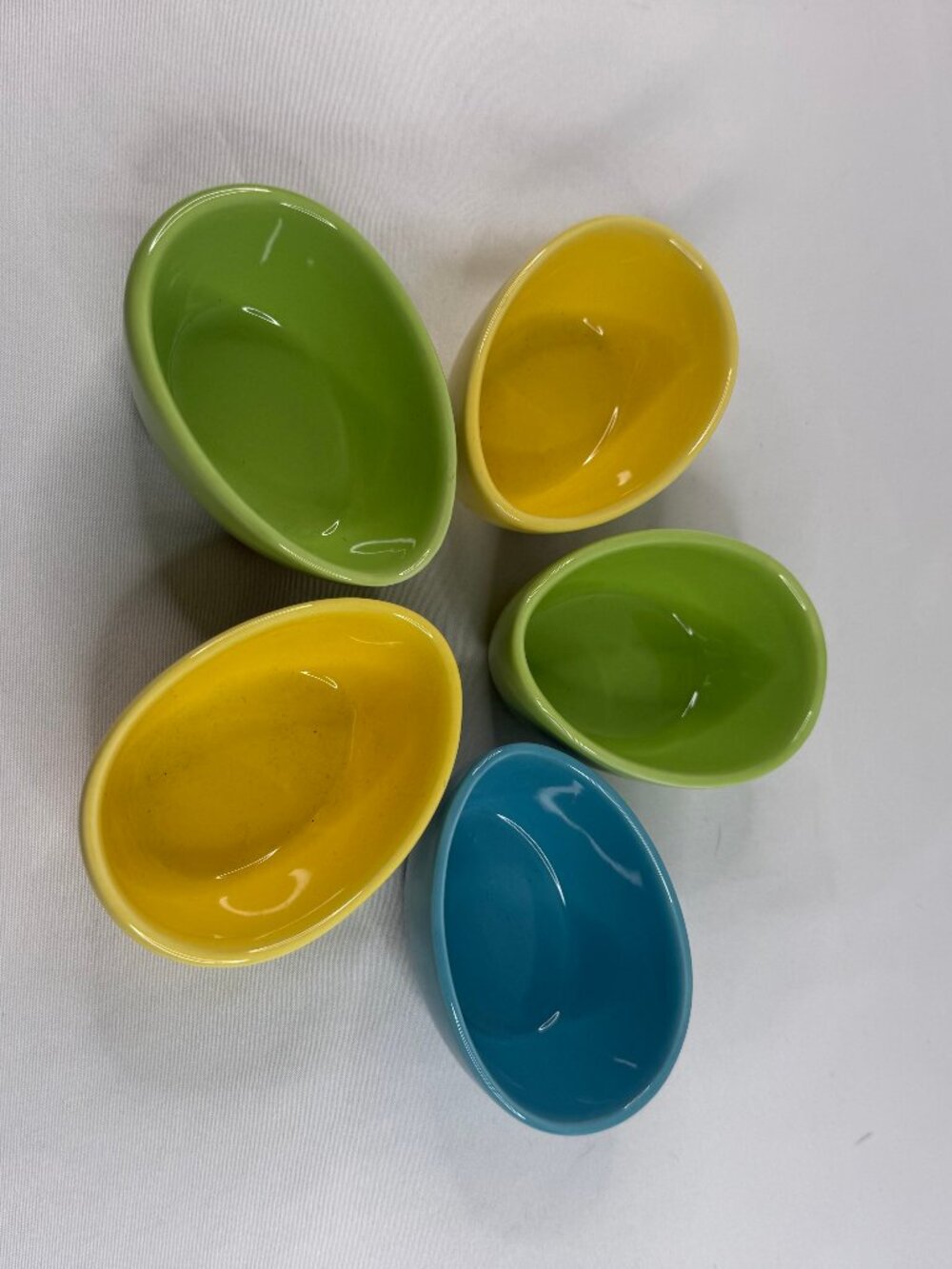 5 Crate & Barrel Egg Shaped Ramekins 2004 by Bia Cordon Bleu Ceramic # 4147